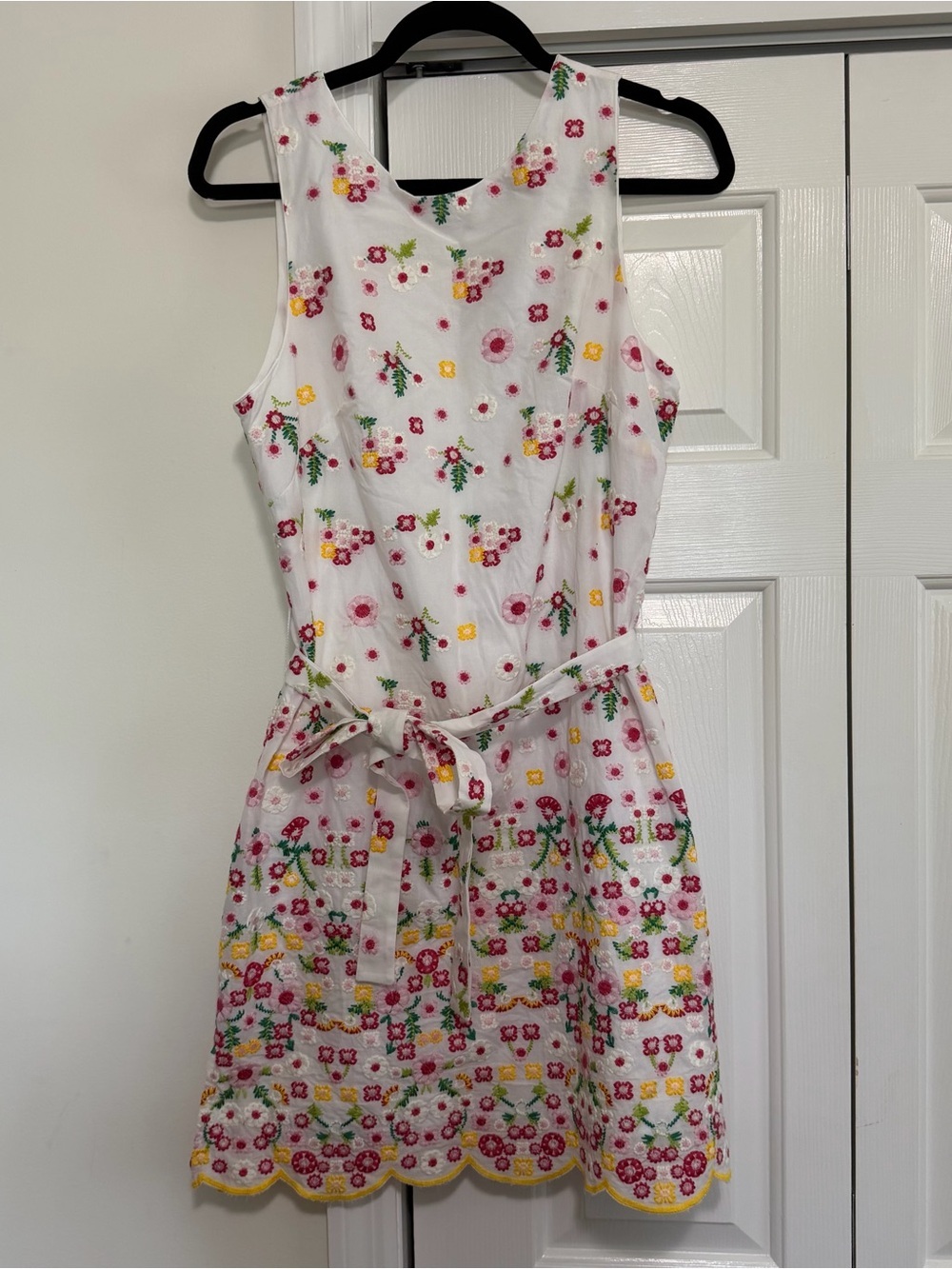 Cartolina Nantucket White Embroidered Floral Tank Dress Belted Size Small